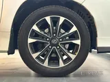 لكزس LX-570 S إصدار الأسود 2019